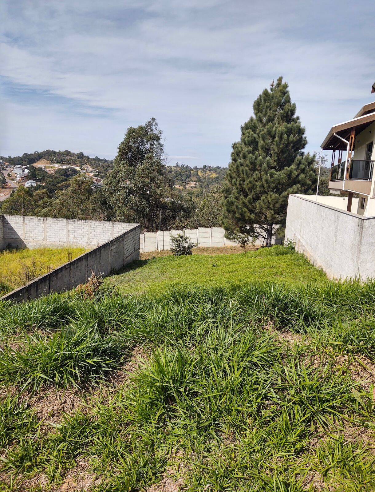 #566 - Área para Venda em Várzea Paulista - SP